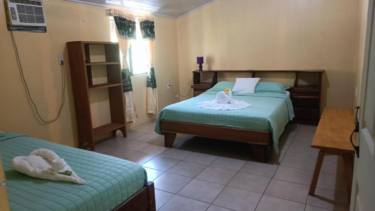 Cabanas Tico Gringo Drake Bay Exterior foto